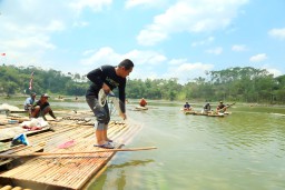 Panen Raya Ikan Ranu Glabag Destinasi Wisata Baru Lumajang