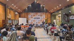 Launching Relawan Kita Ubah Dukung AMIN di Lumajang