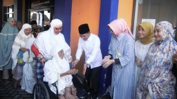 Bupati dan Wabup Lumajang Sapa Warga Muhammadiyah Sholat Idul Fitri