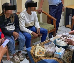 Pasutri di Lumajang Selundupkan Pil Koplo Dibungkusan Nasi, Polisi Tak Menahannya