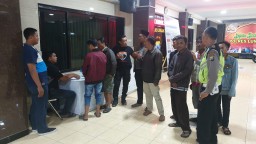 Sobat Ambyar Ramai-ramai Lapor Kecopetan ke Polres Lumajang