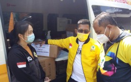 Tim Yellow Clinic Golkar Berikan Pelayanan Kesehatan Korban Semeru