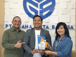 BRI Beri Penghargaan Kepada Developer PT Graha Duta Bangsa Lumajang