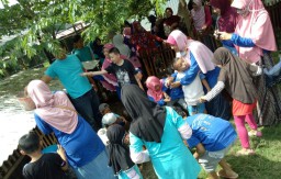 Anak Berkebutuhan Khusus Outbound di Wisata Edukasi Alas Semeru