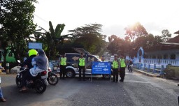 Arus Balik, 1 Titik Macet di Klakah Akibat Pengendara Ikuti Petunjuk Google Maps