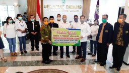 BKSAG Lumajang dan FGBMFI Sumbang 2 Ton Beras Warga Terdampak Covid 19