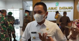 Instruksi Bupati Lumajang Batasi Jam Buka Warung dan Pusat Pertokoan