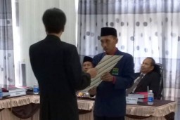 Selamat, Dekan Fakultas Tarbiyah IAI Syarifuddin Sandang Gelar Doktor