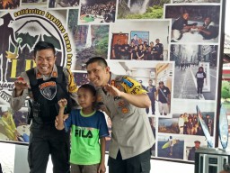 Firdan, Fans cilik Tim Cobra dan AKBP Arsal Sahban asal Sragen