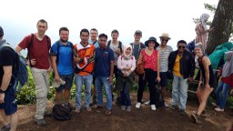 Indahnya Gunung Wayang Juga Pikat Wisatawan Asing Asal Prancis