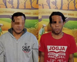 Asyik Ngopi, Dua Pria Warga Desa Kaliboto Lor Lumajang Dibekuk Polisi