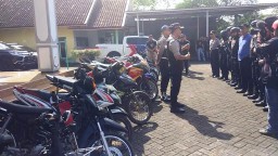 Sweeping Desa Kalidilem, Tim Cobra Amankan Belasan Sepeda Motor Bodong