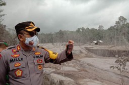 Polres Lumajang Terjunkan 70 Anggota Jaga Keamanan Wilayah Terdampak