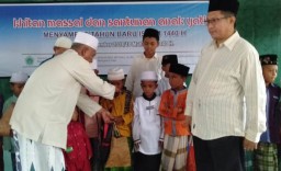 Ponpes Miful Bakid Gelar Khitan Massal dan Santunan Anak Yatim