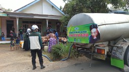 NU Peduli Salurkan 50 Ribu Liter Air Bersih Bagi 300 KK Warga Lumajang