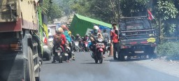 Jalur Lumajang Probolinggo Macet, Ada Tabrakan Truk Beruntun