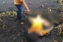 Warga Lumajang Ditemukan Tewas Setengah Bugil di Pantai Paseban