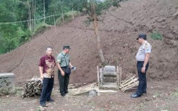 Patung Padmasari Simbol Umat Hindu Argosari Dirusak Tangan Jahil