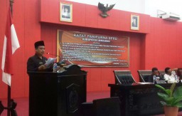 Paripurna LKPJ, Bupati As'at Malik Sampaikan Terima Kasih kepada DPRD