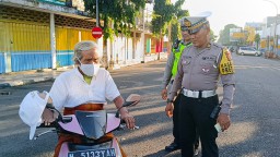 Satlantas Polres Lumajang Ingatkan Pengendara Tak Pakai Helm