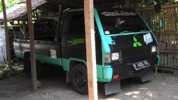 Parkir Digarasi, Mobil Pick Up Warga Ranu Bedali Hilang