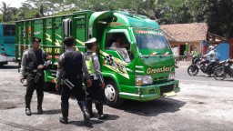 Antisipasi Teroris Masuk Lumajang, Tim Gabungan Razia Kendaraan