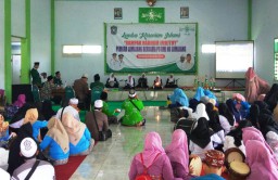 Seru..! Lagu Via Vallen Ramaikan Lomba Nadhom Imrithy PC RMI NU Lumajang