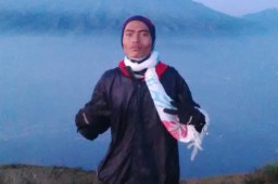 Mendaki Berbekal Google Maps, Santri At-Tahdzib-Ngoro Meninggal di Hutan Gunung Semeru