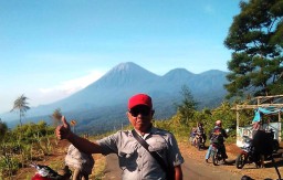 Status Gunung Semeru Waspada Penambang Pasir Perlu Siaga