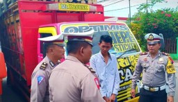 Viral Challenge Mobil Oleng, Sopir Truck "Putri Cinta" Menyerahkan Diri