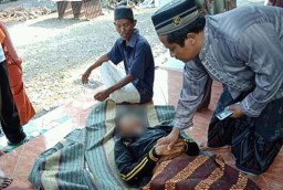 Warga Mlawang Klakah Meninggal Tenggelam di Ranu Pakis