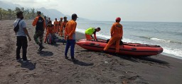 Jasad Bocah Tenggelam di Pantai Watu Godek Lumajang Belum Ditemukan