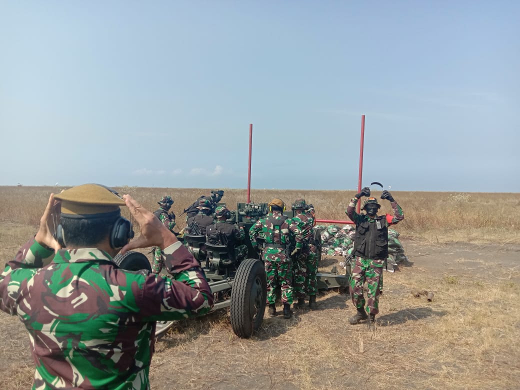 Latbakjatrat TNI AU dan AD Pamer Puluhan Alutsista di Pandanwangi