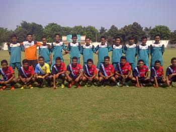 PSIL U-17 Digebuk Jember United 1-7, Cemungud Rekkkkk....!!!