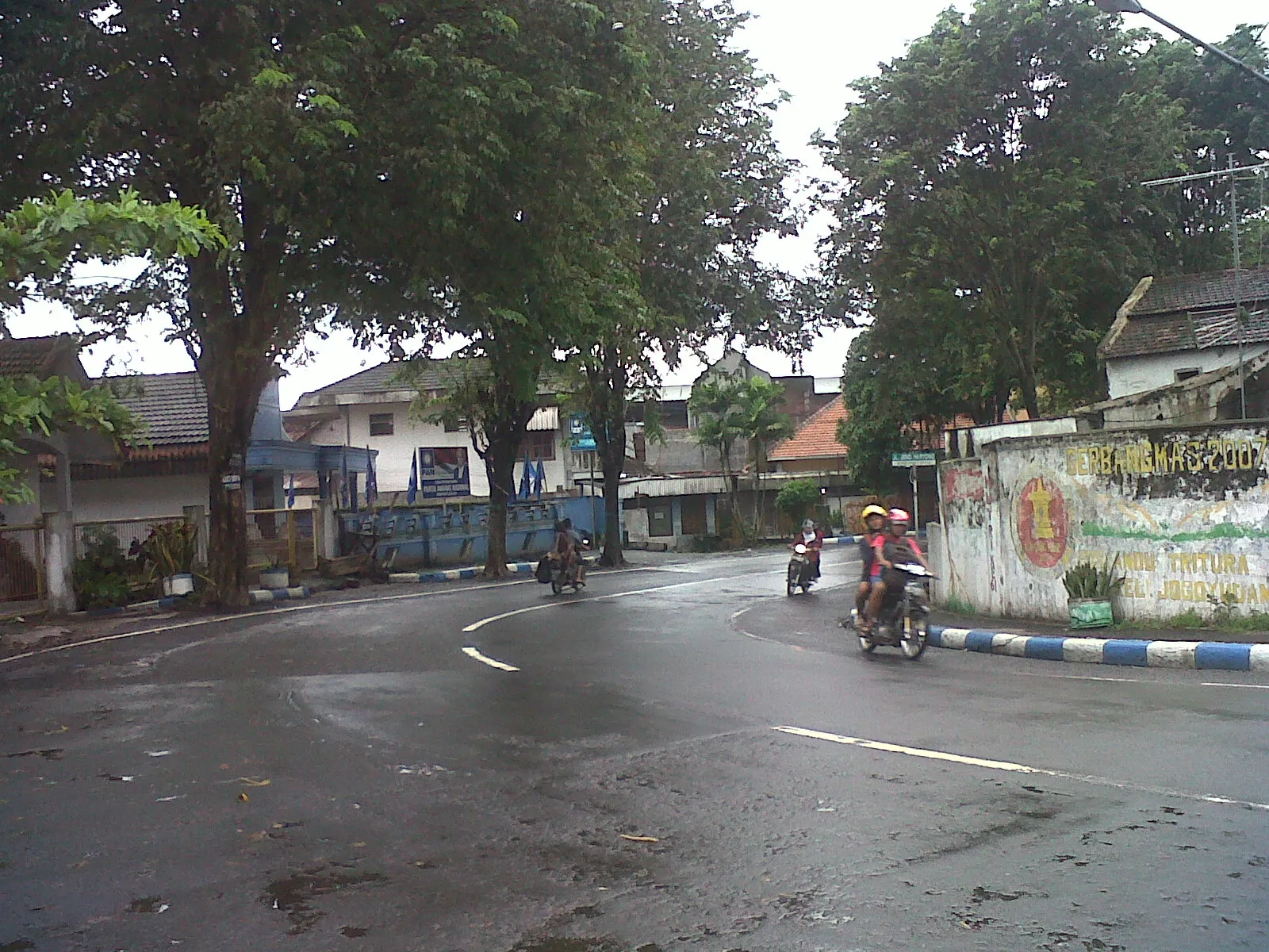 Hujan Turun, Warga Lumajang Was-was Terjadi Banjir