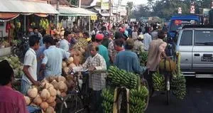 Awas, Pemudik Masuk Lumajang Ada Pasar Tumpah