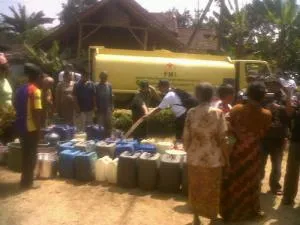 Lumajang Utara Kekeringan, Pasca Pilkada Mobil Bantuan Air Bersih Menghilang