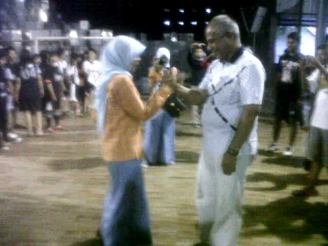 Heboh, SMAN 2 Lumajang Rebut Supporter Terbaik Futsal Piala KONI 2013