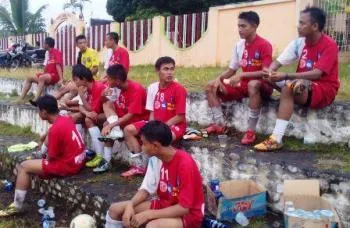 Mantap Rek!!! Tim PORPROV Lumajang Hancurkan Taruna Putra Klakah Skor Telak 9-1