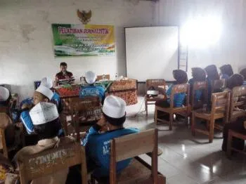 MA Al-Kholafiyah Gandeng lumajangsatu.com Pelatihan Jurnalistik Pelajar