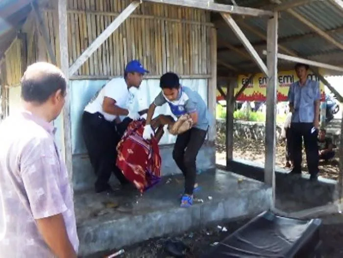 Diduga Kelaparan, Seorang Tunawisma Ditemukan Tewas di Teras Warung Makan