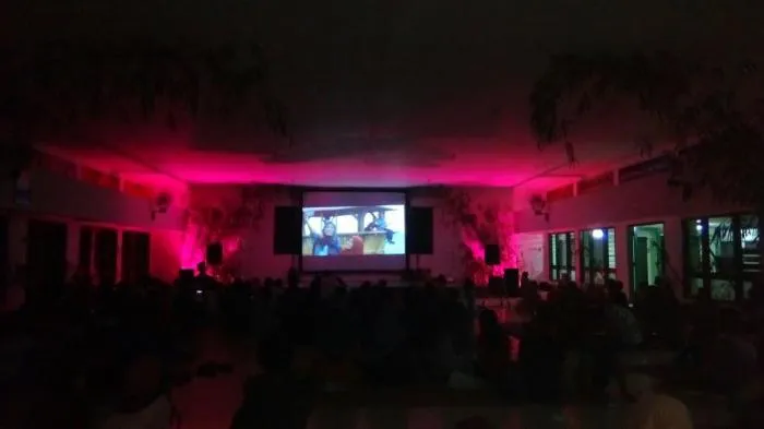 Gagal Nobar Film SAHABAT, Penonton Kecewa Panitia Minta Maaf