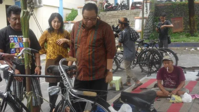 Puspayoga, Menteri Koperasi Hadiri Loemadjang Djaman Doeloe