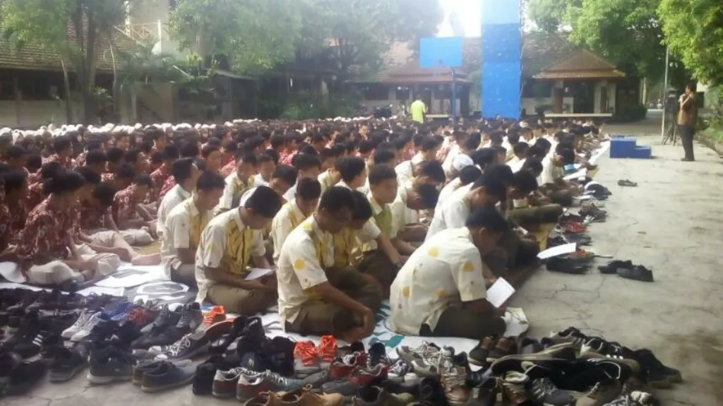 Siswa SMAGA Istighosah Akbar,  Berdo'a UNBK Lencar dan Sukses
