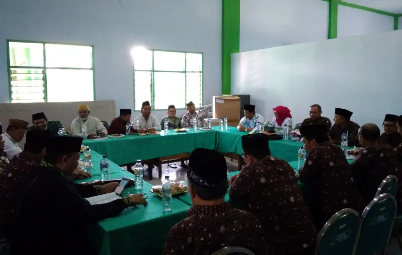 Indah-Thoriq Silaturrahim dengan PC NU dan PDM Lumajang