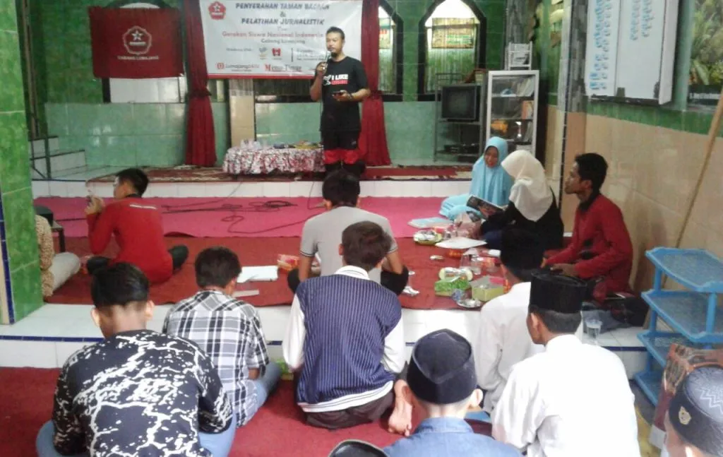 Serahkan Taman Bacaan, GSNI Gelar Pelatihan Jurnalistik di LKSA Izzatul Jannah