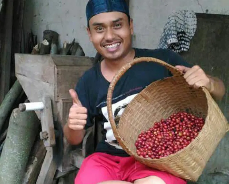 Petik Merah, Kopi Berkualitas Tinggi dari Lereng Semeru