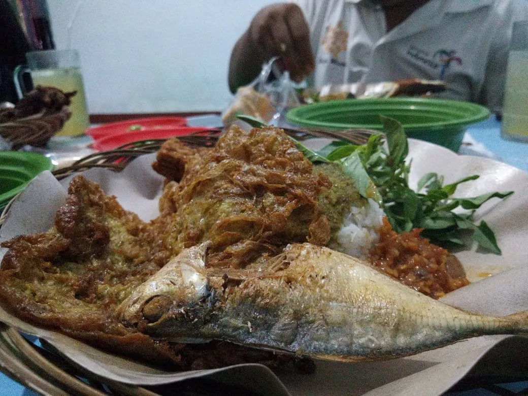 Neng Vida Kenalkan Kuliner Sego Klopo Khas Lumajang
