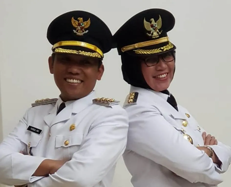 Cak Thoriq-Bunda Indah Mulai Coba Pakaian Pelantikan Bupati dan Wabup Lumajang