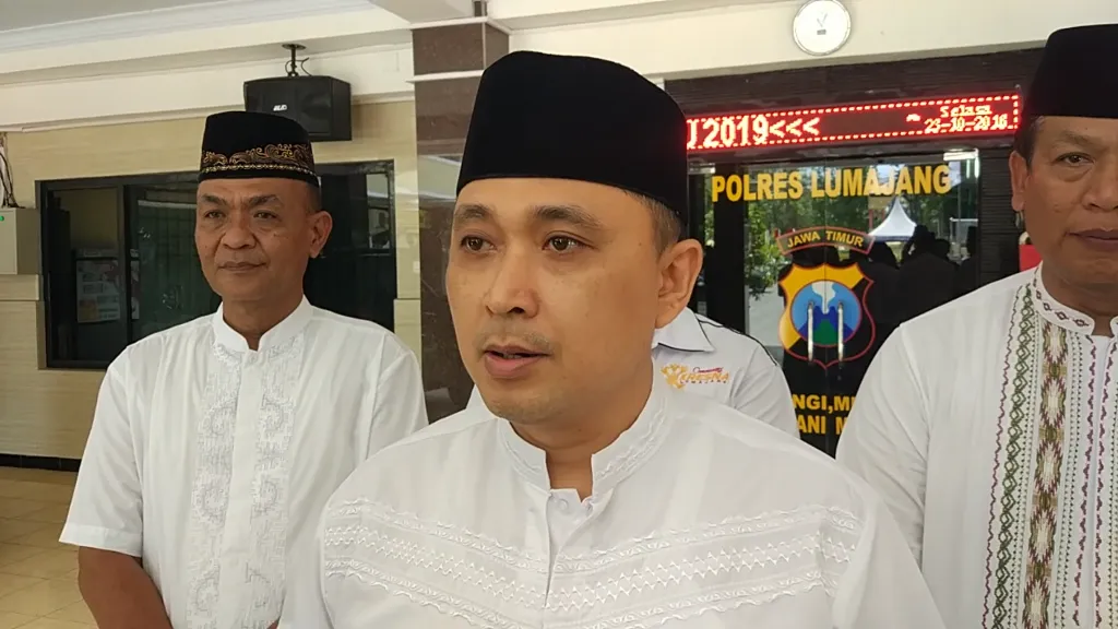 Kapolres Lumajang AKBP Rachmad Iswan Nusi SIK Ajak Santri Ikut Perangi Hoax